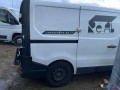 renault-trafic-iii-20-dci-120-grand-confort-small-2