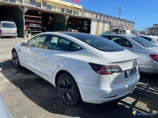 TESLA Model 3 Dual motor