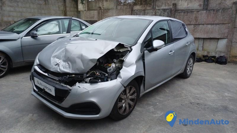 peugeot-208-1-phase-2-12376491-big-3