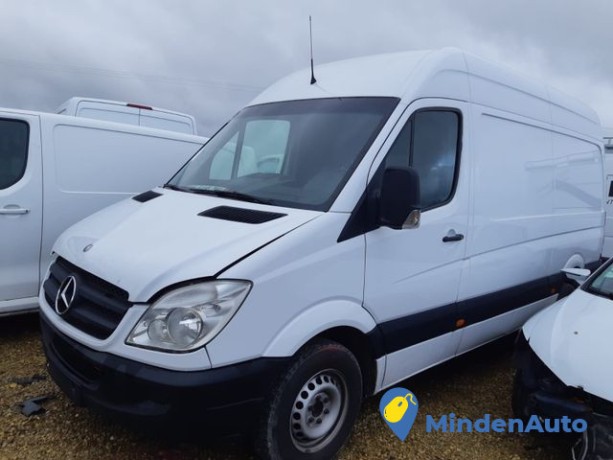 mercedes-benz-sprinter-213-d-130-bn118-big-2