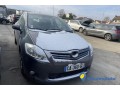 toyota-auris-14-d4-d-90cv-ref-63415-small-1