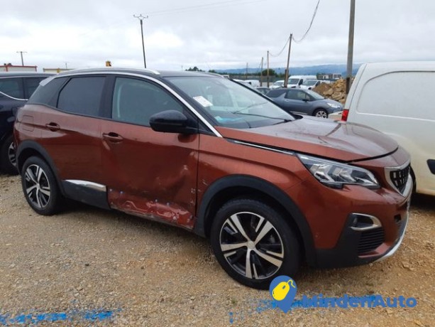 peugeot-3008-15-bluehdi-130-ey928-big-3