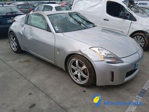 nissan-350z-big-0