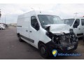 renault-master-23-dci-110-ch-l2h2-small-2