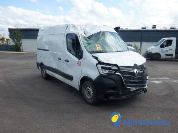 renault-master-23-dci-135-ch-l2h2-big-3