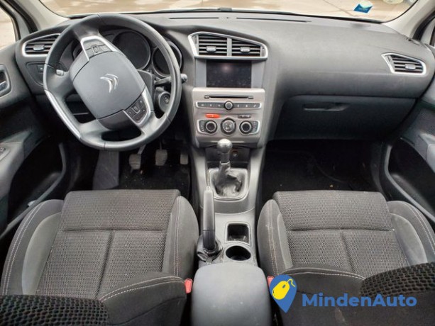 citroen-c4-lim-business-class-16-blue-hdi-100-big-4