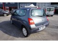 renault-twingo-2-small-15