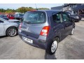 renault-twingo-2-small-13