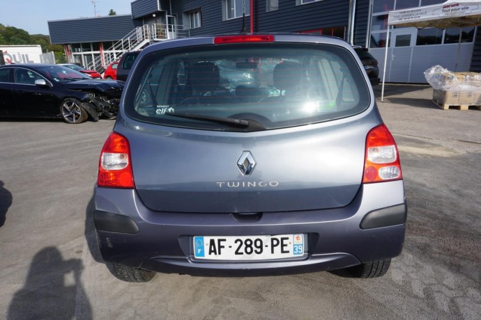 renault-twingo-2-big-14