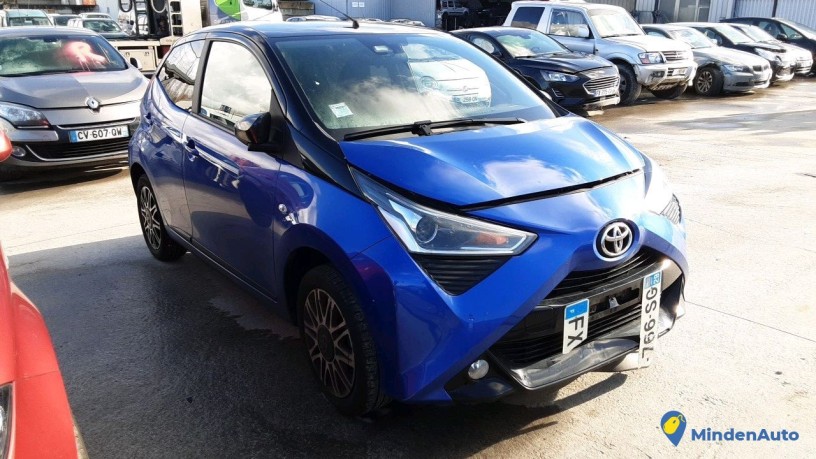 toyota-aygo-fx-766-sg-big-1