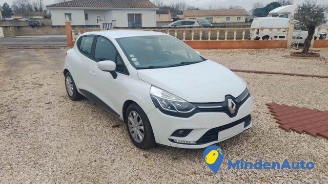 renault-clio-stecargo-15-dci-75-big-1