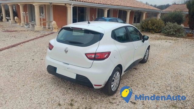 renault-clio-stecargo-15-dci-75-big-2