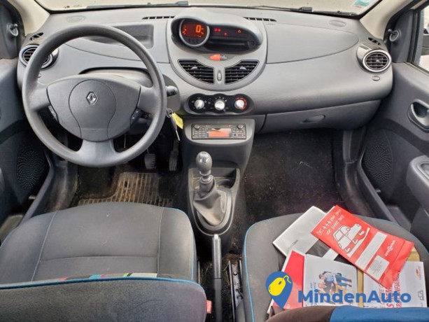 renault-twingo-life-12-16v-75-eco2-big-4