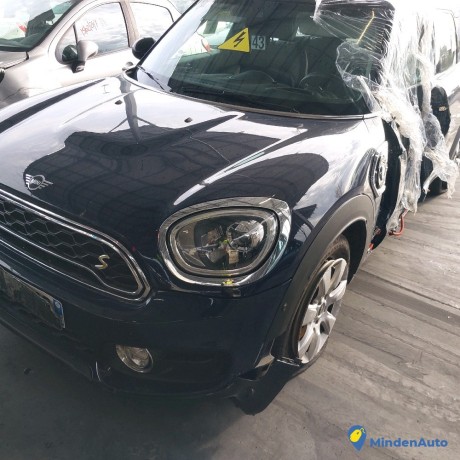 mini-countryman-s-15i-ehr-4x4-essence-electrique-rechargeable-big-2