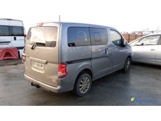 NISSAN  NV200  EP-696-WH