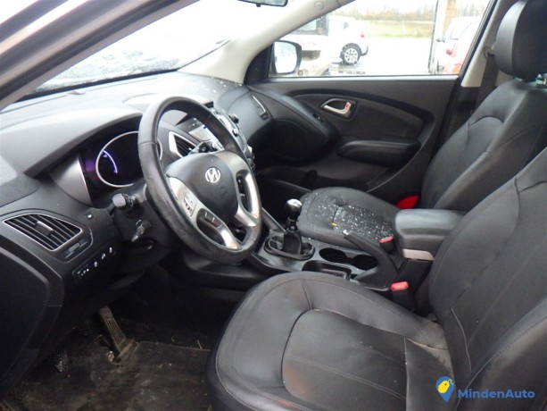 hyundai-ix35-phase-1-17-crdi-115ch-big-4