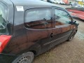 renault-twingo-2-small-0