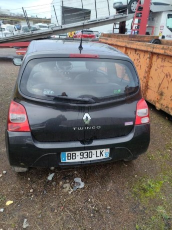 renault-twingo-2-big-1