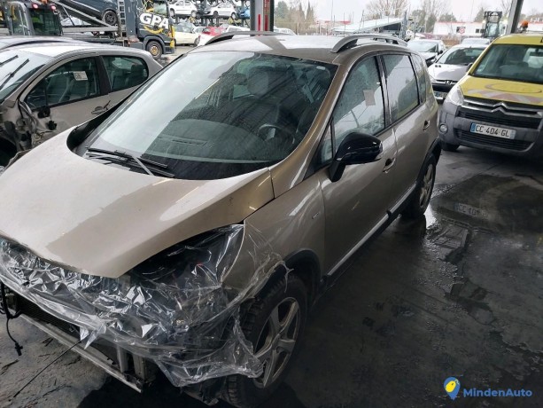 renault-scenic-iii-xmod-16-dci-130-bo-gazole-big-2