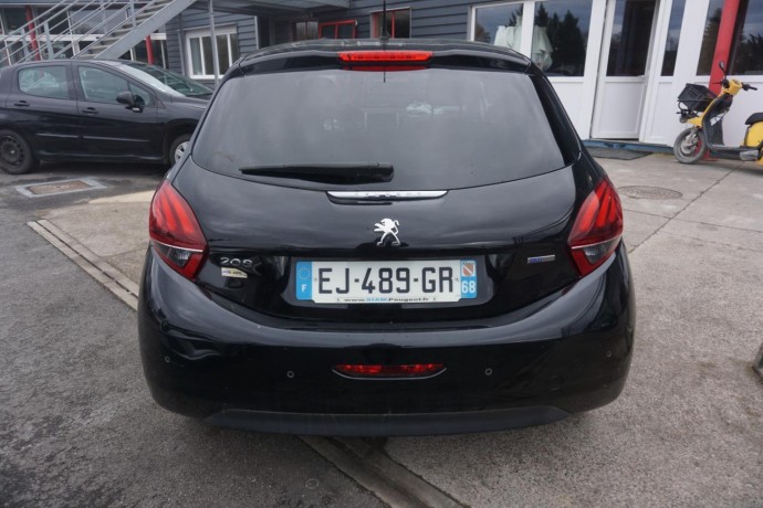 peugeot-208-1-big-8