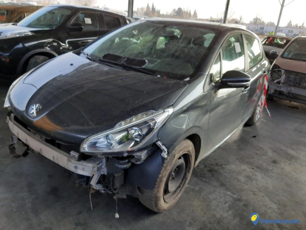 peugeot-208-12-puretech-82-ref-317672-big-2