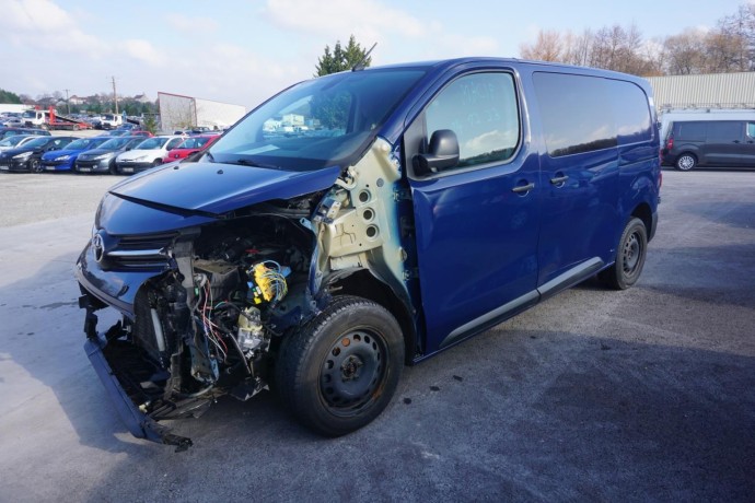 toyota-proace-2-big-9