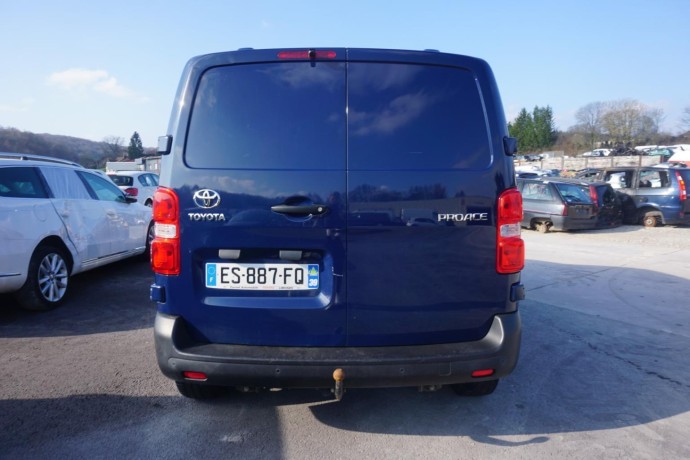 toyota-proace-2-big-12