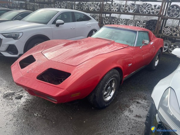 chevrolet-corvette-c3-l48-57-v8-300-big-0