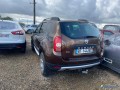 dacia-duster-15-dci-110-4x4-small-0