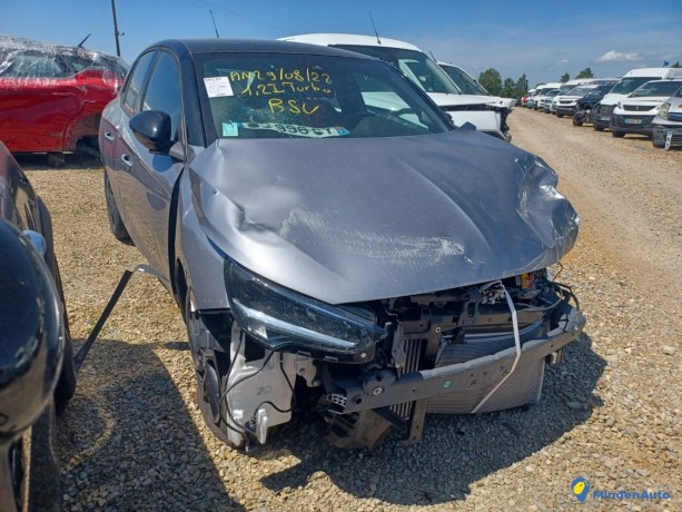 opel-corsa-12i-100-big-3