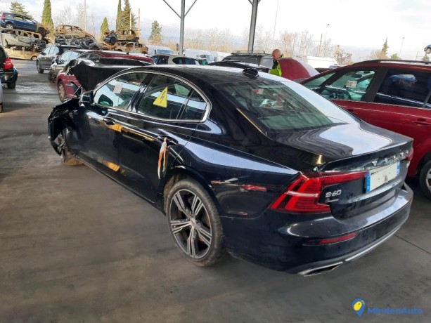 volvo-s60-t8-twin-engine-390-inscrip-essence-electrique-rechargeable-big-0