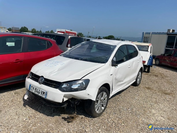 volkswagen-polo-16-tdi-90-big-0