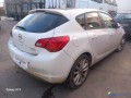 opel-astra-j-phase-1-12380749-small-1