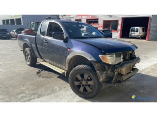 MITSUBISHI L 200 3      12015711