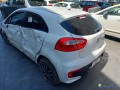 kia-rio-14-crdi-90-gazole-small-3