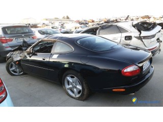 JAGUAR   XK8 COUPE  CQ-074-CS