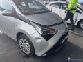 toyota-aygo-ii-10-vvt-i-68-x-play-essence-small-0