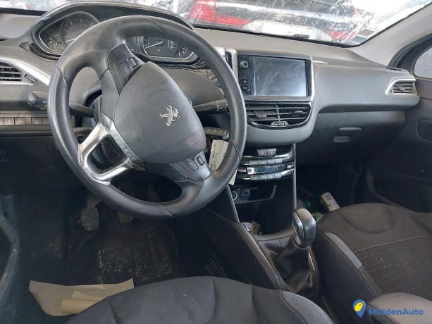 peugeot-208-16-e-hdi-92-gazole-big-4