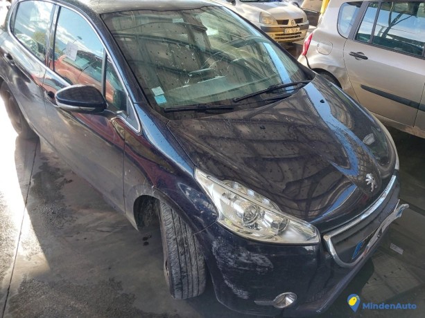 peugeot-208-16-e-hdi-92-gazole-big-2