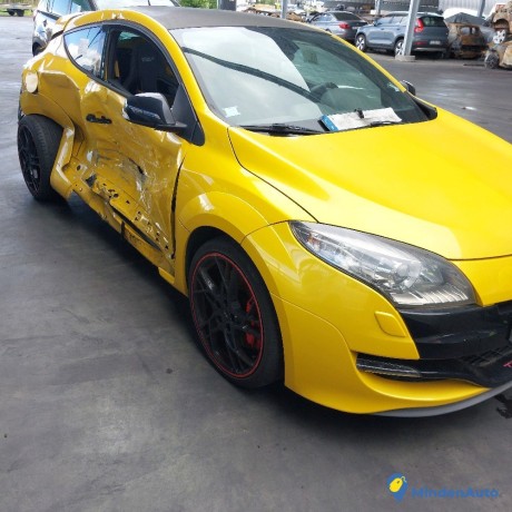 renault-megane-iii-rs-20-265-trophy-essence-big-1