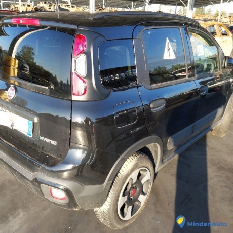 fiat-panda-iii-10-hybride-70-essence-electrique-non-rechargeable-big-0