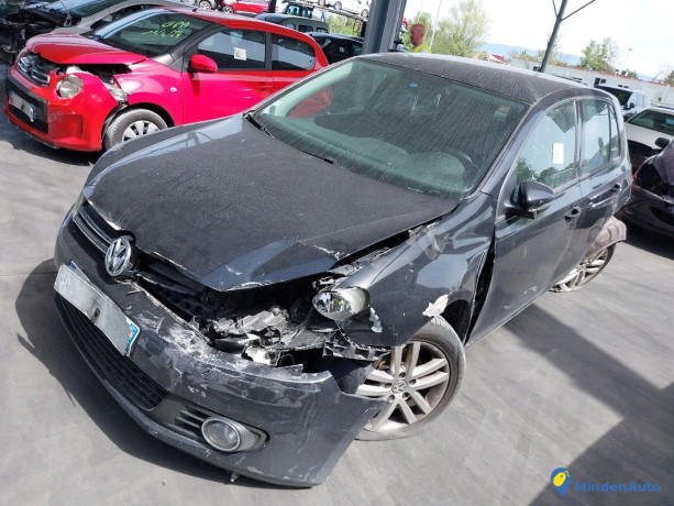 volkswagen-golf-vi-16-tdi-16v-105-dsg7-gazole-big-2