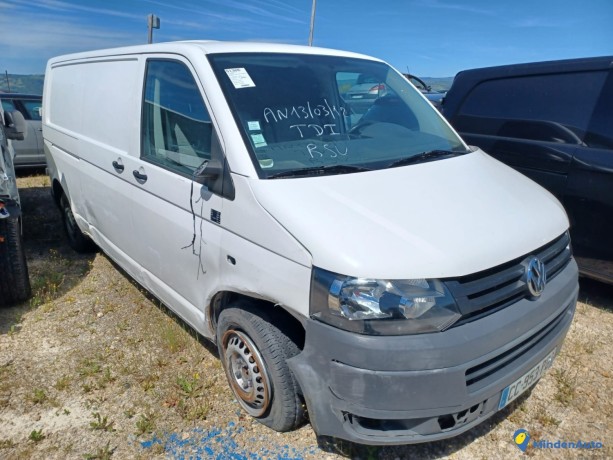 volkswagen-transporter-20-tdi-140-big-2