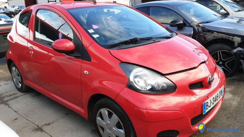 toyota-aygo-bj-346-dw-big-0