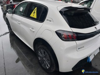 PEUGEOT E-208 II 136 STYLE - ÉLECTRIQUE