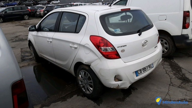 hyundai-i20-cb-867-kl-big-1