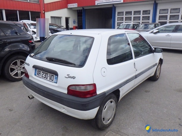 citroen-saxo-phase-2-11i-big-3