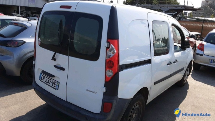 renault-kangoo-cr-237-ve-big-1