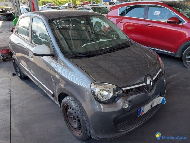 renault-twingo-iii-09-tce-90-limited-essence-big-2