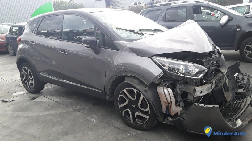 renault-captur-i-eb-628-wg-big-3